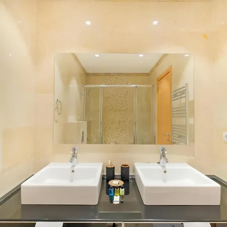 Mashattan By Newinn Apartment